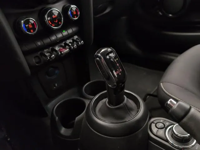 MINI Cooper 100 kW (136 CV) de segunda mano