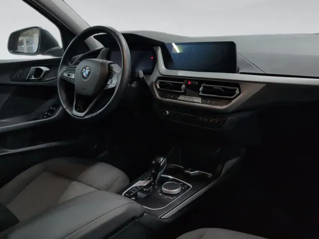 BMW Serie 1 118i 103 kW (140 CV) de segunda mano