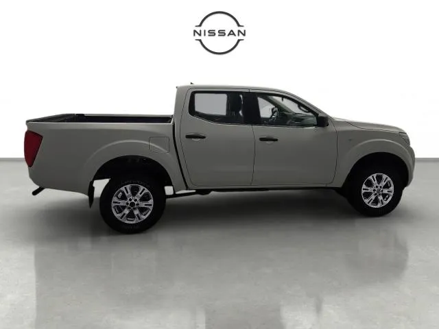 Nissan Navara D. Cab. 2.3dCi 120kW(160CV) Acenta BDif de segunda mano