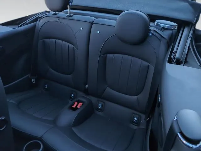 MINI Cabrio S 131 kW (178 CV) de segunda mano