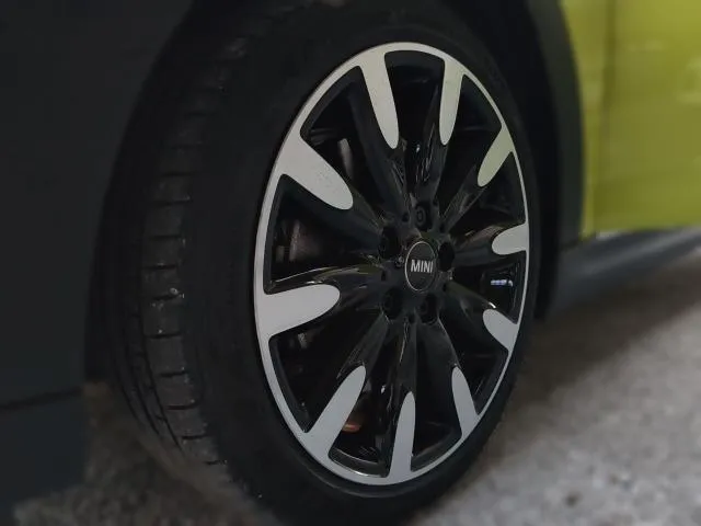 MINI Cabrio S 131 kW (178 CV) de segunda mano