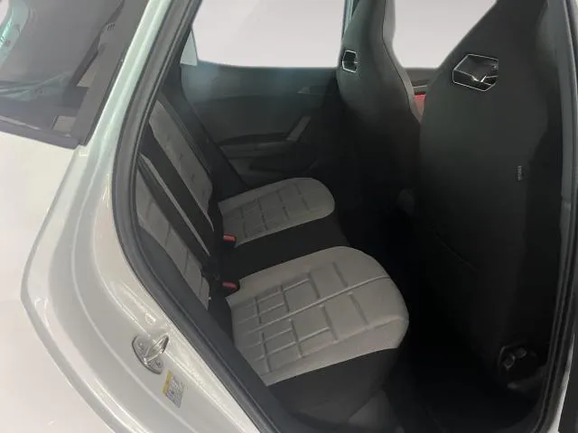 SEAT Arona 1.0 TSI 85kW (115CV) Start&Stop FR+ de segunda mano