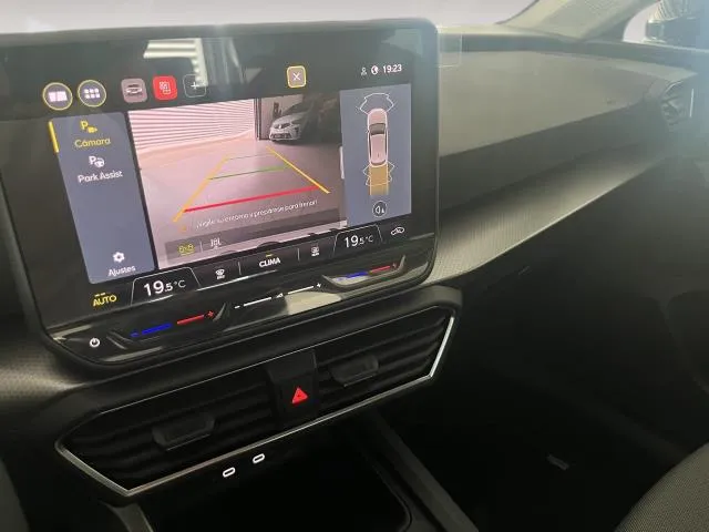 SEAT León 1.5 eTSI 85kW DSG-7 Style de segunda mano