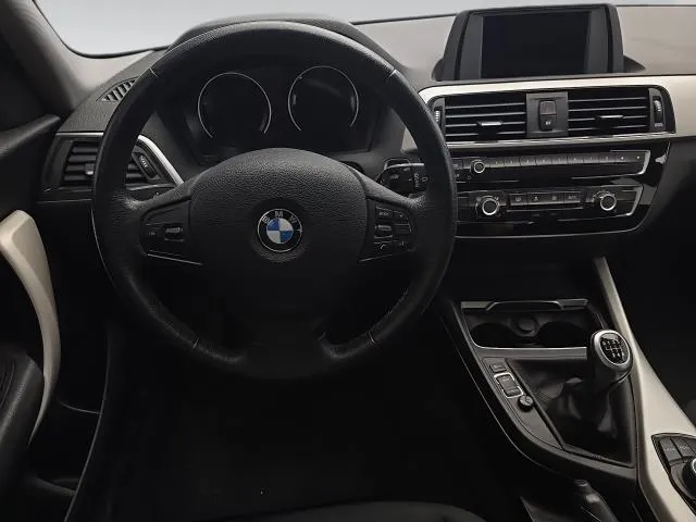 BMW Serie 1 116i 80 kW (109 CV) de segunda mano