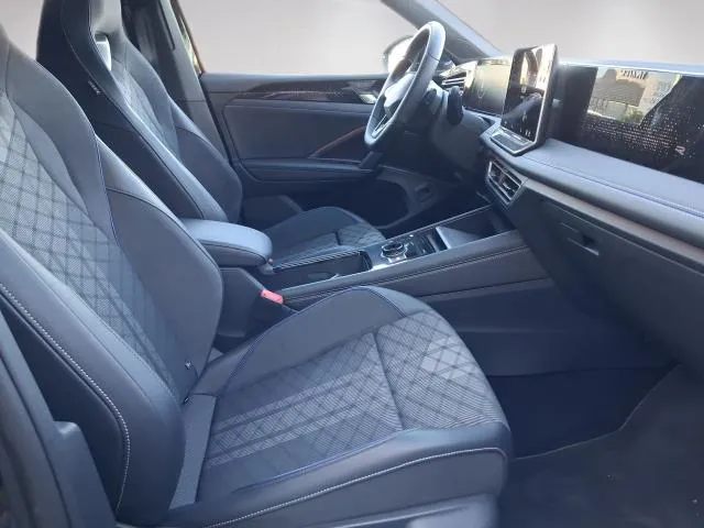 Volkswagen Tiguan R-Line 2.0 TDI 110 kW (150 CV) DSG de segunda mano