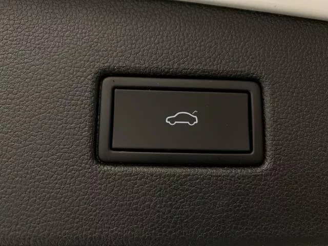 Volkswagen Tiguan R-Line 2.0 TDI 110 kW (150 CV) DSG de segunda mano