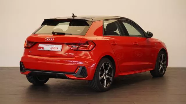 Audi A1 Adrenalin edition 30 TFSI 81 kW (110 CV) de segunda mano