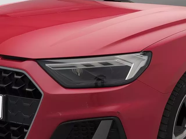 Audi A1 Adrenalin 25 TFSI 70 kW (95 CV) de segunda mano