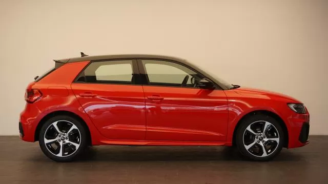 Audi A1 Adrenalin 25 TFSI 70 kW (95 CV) de segunda mano