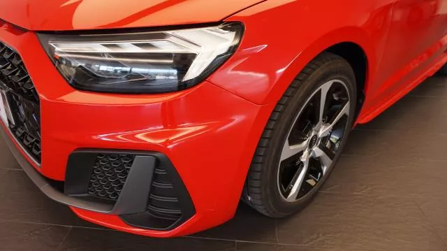 Audi A1 Adrenalin 25 TFSI 70 kW (95 CV) de segunda mano