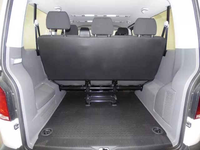 Volkswagen Caravelle Origin Batalla Corta 2.0 TDI BMT 110 kW (150 CV) de segunda mano