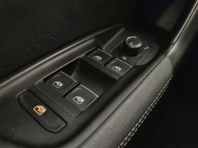 Audi A1 Adrenalin edition 25 TFSI 70 kW (95 CV) de segunda mano