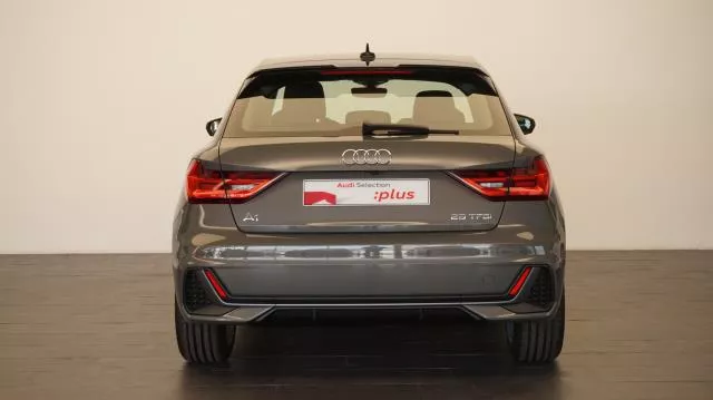 Audi A1 Adrenalin edition 25 TFSI 70 kW (95 CV) de segunda mano