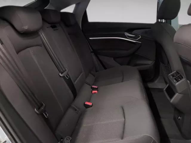 Audi e-tron Advanced e-tron 50 quattro 230 kW (313 CV) de segunda mano
