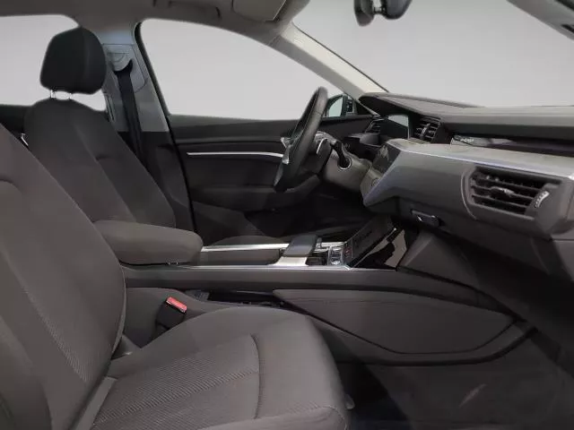 Audi e-tron Advanced e-tron 50 quattro 230 kW (313 CV) de segunda mano