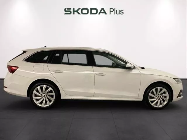 Skoda Octavia 1.4 TSI PHEV Ambition DSG 150 kW (204 CV) de segunda mano