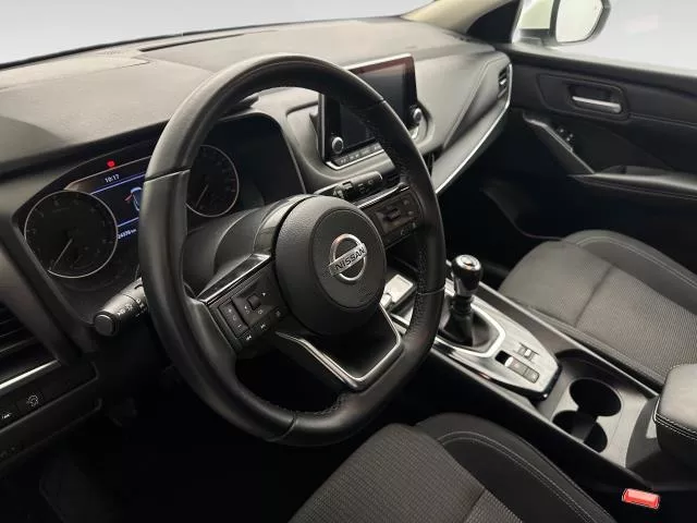 Nissan Qashqai DIG-T 140 mHEV Acenta 4×2 103 kW (140 CV) de segunda mano