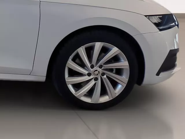 Skoda Octavia 1.4 TSI PHEV Ambition DSG 150 kW (204 CV) de segunda mano