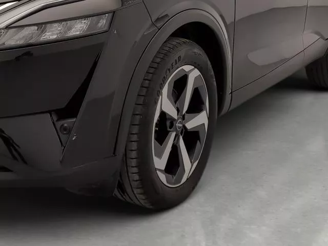 Nissan Qashqai DIG-T 140 N-Connecta 103 kW (140 CV) de segunda mano