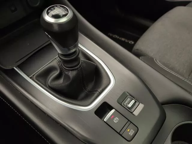 Nissan Qashqai DIG-T 140 N-Connecta 103 kW (140 CV) de segunda mano