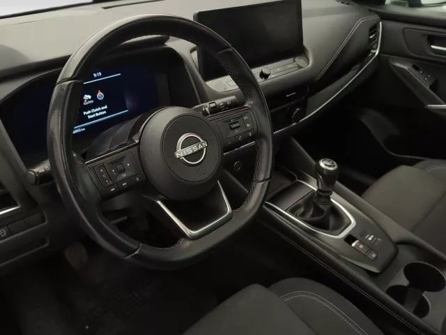 Nissan Qashqai DIG-T 140 N-Connecta 103 kW (140 CV) de segunda mano