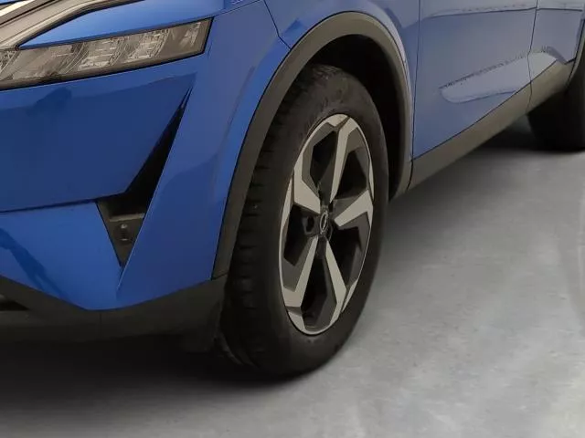 Nissan Qashqai DIG-T 140 N-Connecta 103 kW (140 CV) de segunda mano