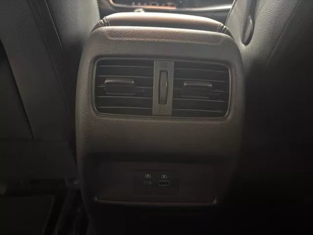 Nissan Qashqai DIG-T 140 mHEV Tekna 4×2 103 kW (140 CV) de segunda mano