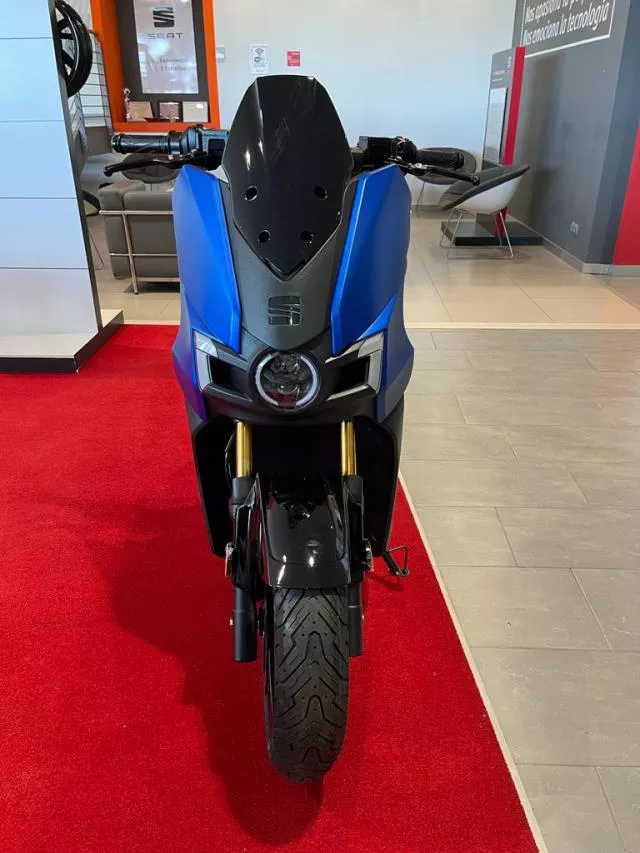 SEAT MÓ 125 ESCOOTER 125 de segunda mano