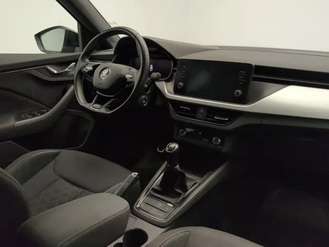 Skoda Kamiq 1.0 TSI Sport 81 kW (110 CV) de segunda mano