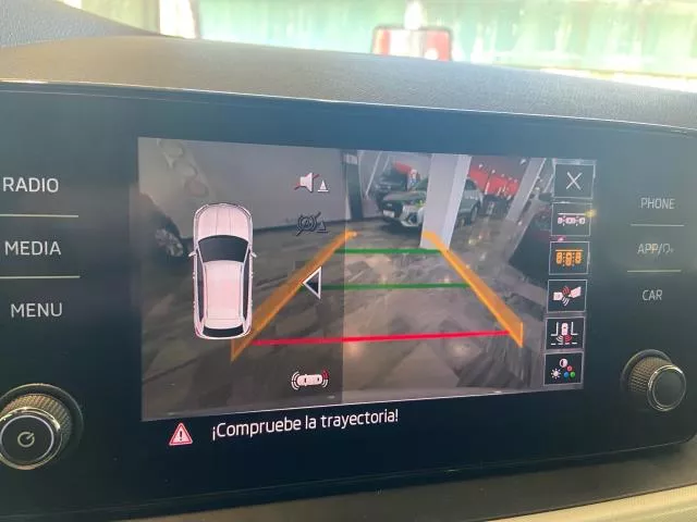 Skoda Kamiq 1.0 TSI Sport 81 kW (110 CV) de segunda mano