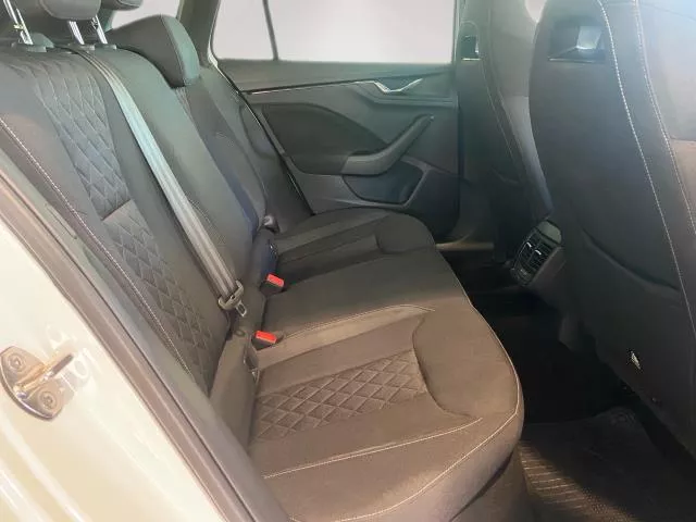 Skoda Kamiq 1.0 TSI Sport 81 kW (110 CV) de segunda mano