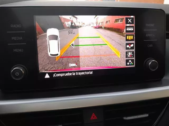 Skoda Kamiq 1.0 TSI Sport 81 kW (110 CV) de segunda mano