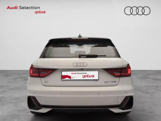 Audi A1 Adrenalin edition 30 TFSI 81 kW (110 CV) de segunda mano