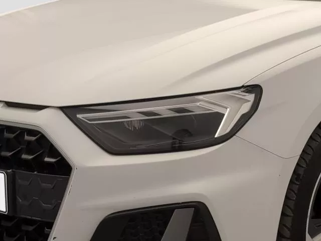 Audi A1 Adrenalin edition 30 TFSI 81 kW (110 CV) de segunda mano