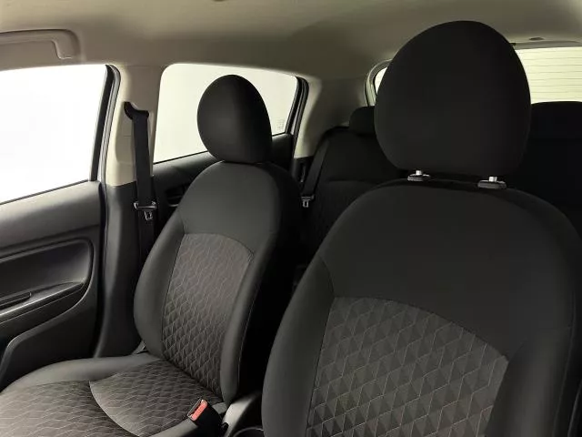 Mitsubishi Space Star 120 MPI Motion 52 kW (71 CV) de segunda mano