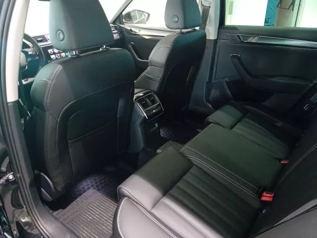 Skoda Superb 2.0 TDI Style DSG 110 kW (150 CV) de segunda mano