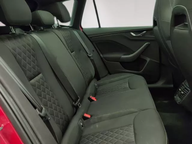 Skoda Kamiq 1.0 TSI Sport 81 kW (110 CV) de segunda mano