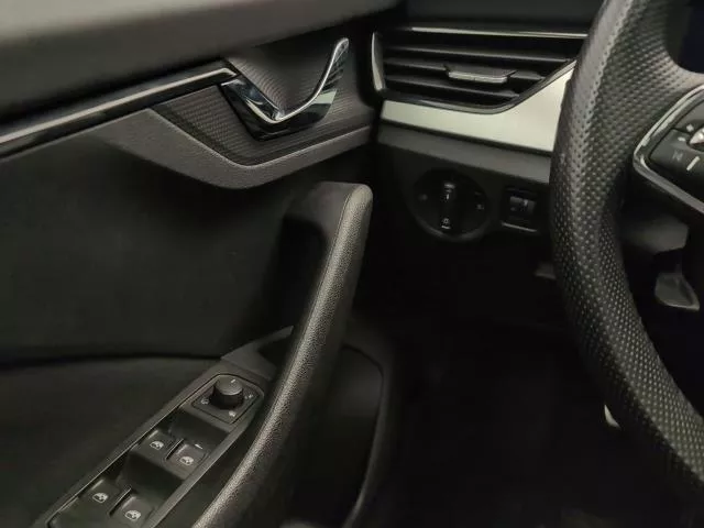 Skoda Kamiq 1.0 TSI Sport 81 kW (110 CV) de segunda mano