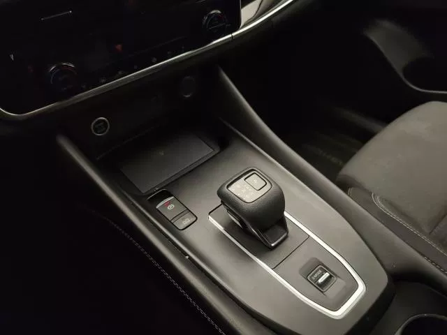 Nissan Qashqai DIG-T 160 N-Connecta Xtronic 116 kW (158 CV) de segunda mano