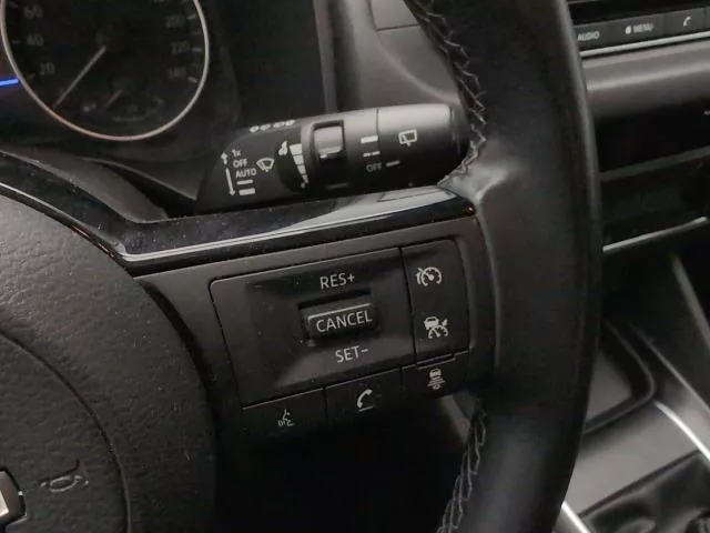 Nissan Qashqai DIG-T 140 mHEV Acenta 4×2 103 kW (140 CV) de segunda mano