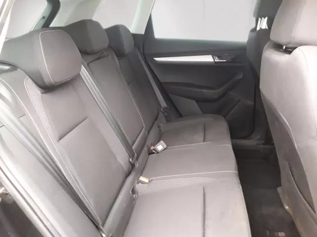 Skoda Karoq 1.5 TSI ACT Ambition DSG 110 kW (150 CV) de segunda mano