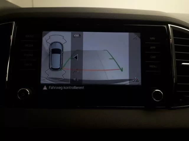 Skoda Karoq 1.5 TSI ACT Ambition DSG 110 kW (150 CV) de segunda mano