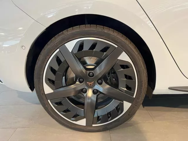 CUPRA León 1.4 e-Hybrid VZ DSG 180 kW (245 CV) de segunda mano