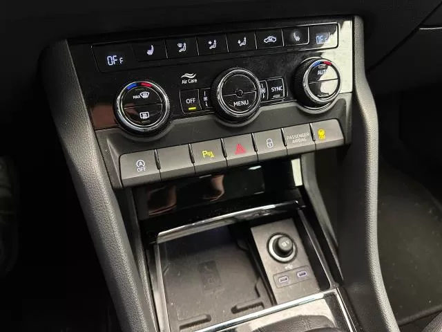 Skoda Karoq 1.5 TSI ACT Ambition DSG 110 kW (150 CV) de segunda mano