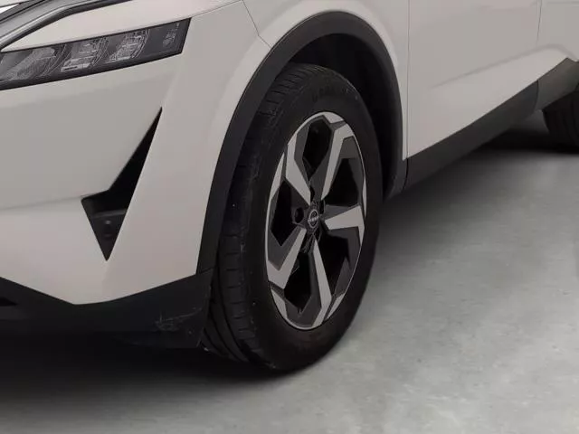 Nissan Qashqai DIG-T 140 mHEV N-Connecta 4×2 103 kW (140 CV) de segunda mano