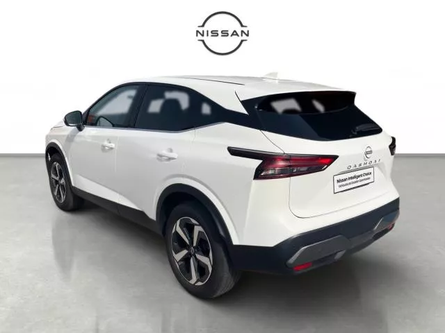 Nissan Qashqai DIG-T 140 N-Connecta 103 kW (140 CV) de segunda mano