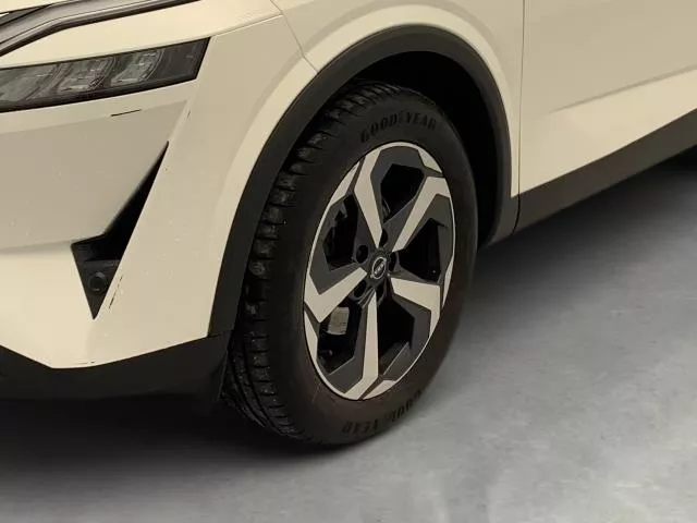 Nissan Qashqai DIG-T 140 mHEV N-Connecta 4×2 103 kW (140 CV) de segunda mano