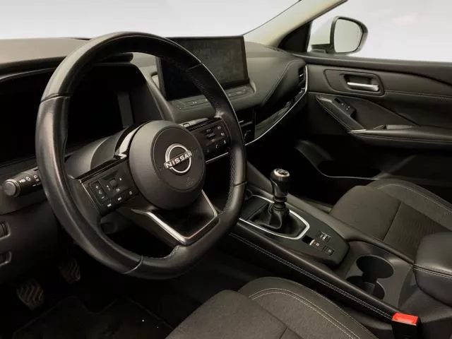 Nissan Qashqai DIG-T 140 mHEV N-Connecta 4×2 103 kW (140 CV) de segunda mano