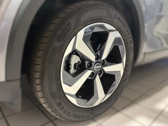 Nissan Qashqai DIG-T 140 N-Connecta 103 kW (140 CV) de segunda mano