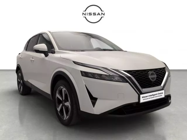 Nissan Qashqai DIG-T 140 N-Connecta 103 kW (140 CV) de segunda mano